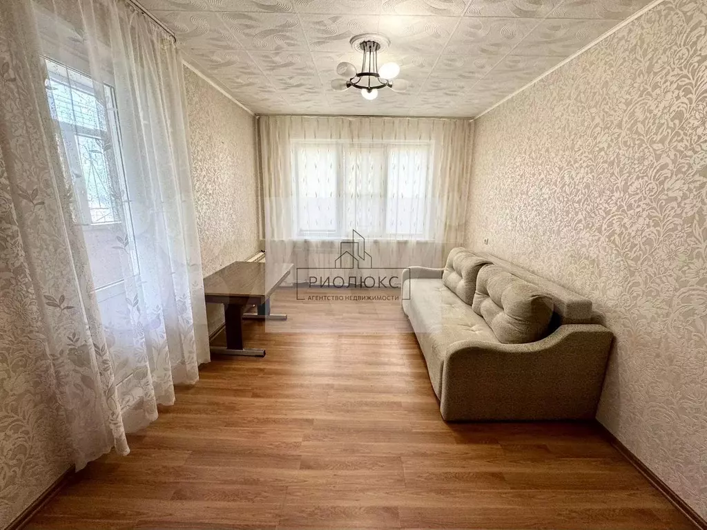2-к. квартира, 51 м, 1/10 эт. - Фото 0