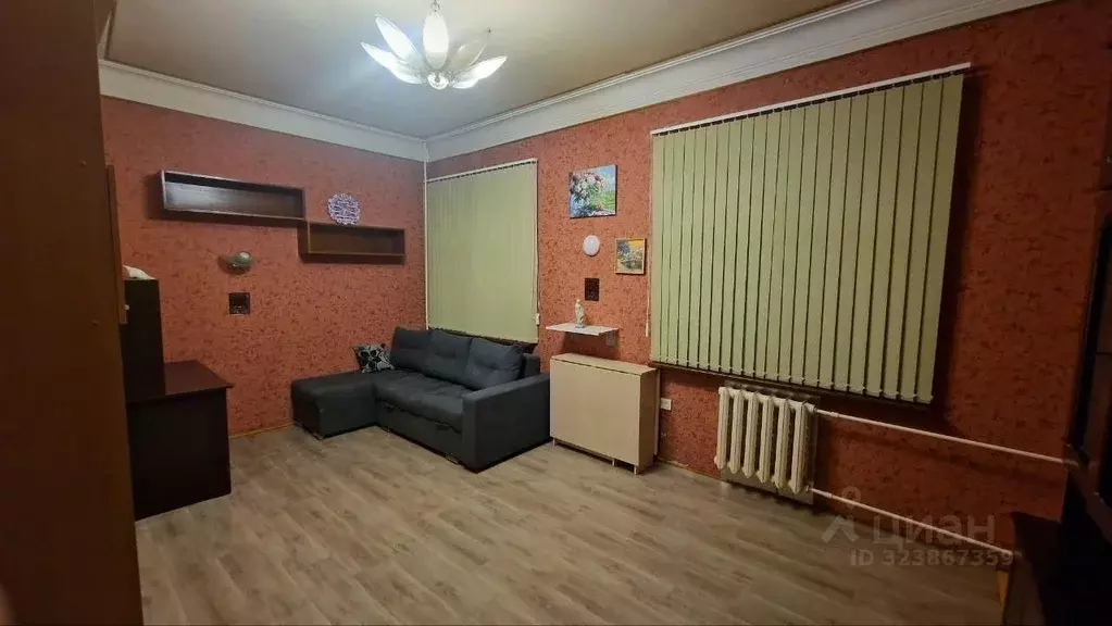 2-к кв. Нижегородская область, Нижний Новгород ул. Искры, 43 (42.5 м) - Фото 2