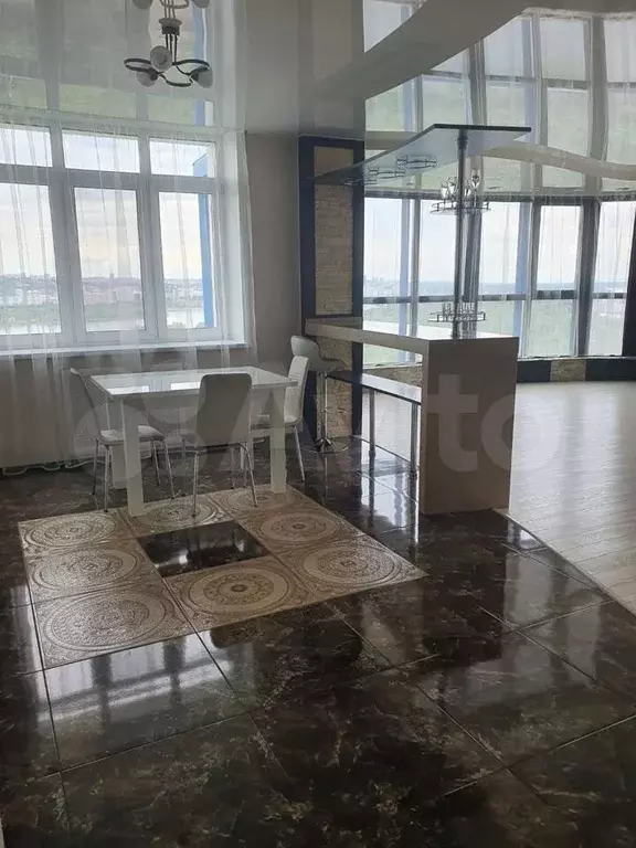 3-к. квартира, 120 м, 24/24 эт. - Фото 0