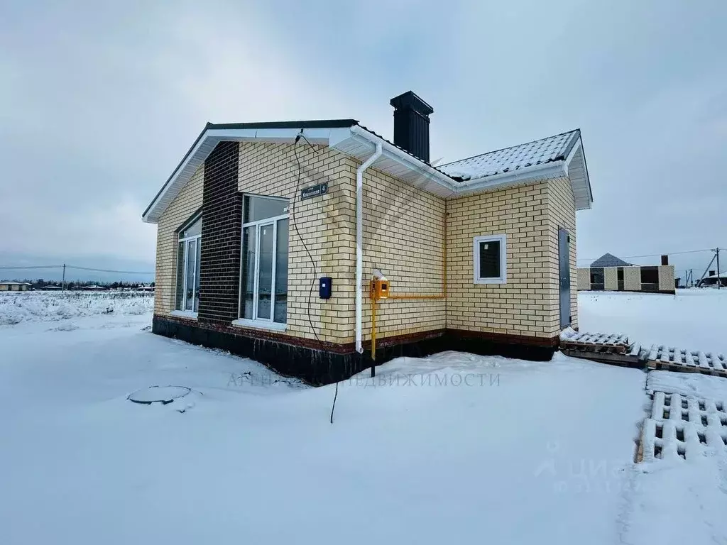 Дом в Татарстан, Лаишевский район, с. Сокуры ул. Лесная (100 м) - Фото 0