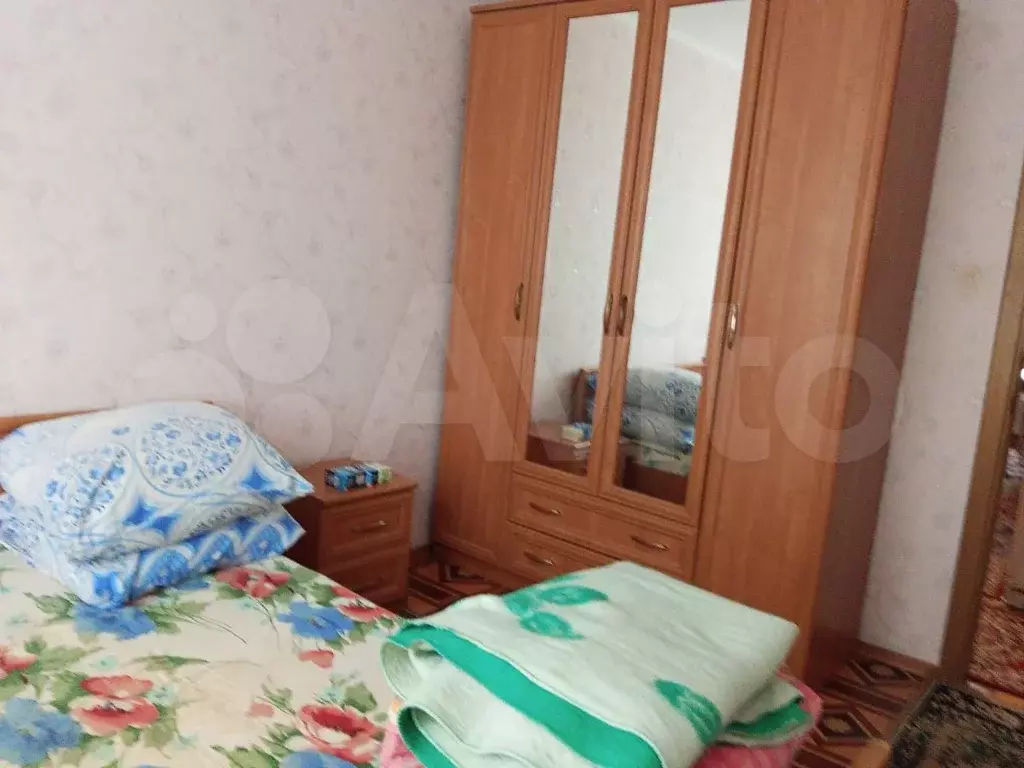 Комната 15 м в 4-к., 4/5 эт. - Фото 0
