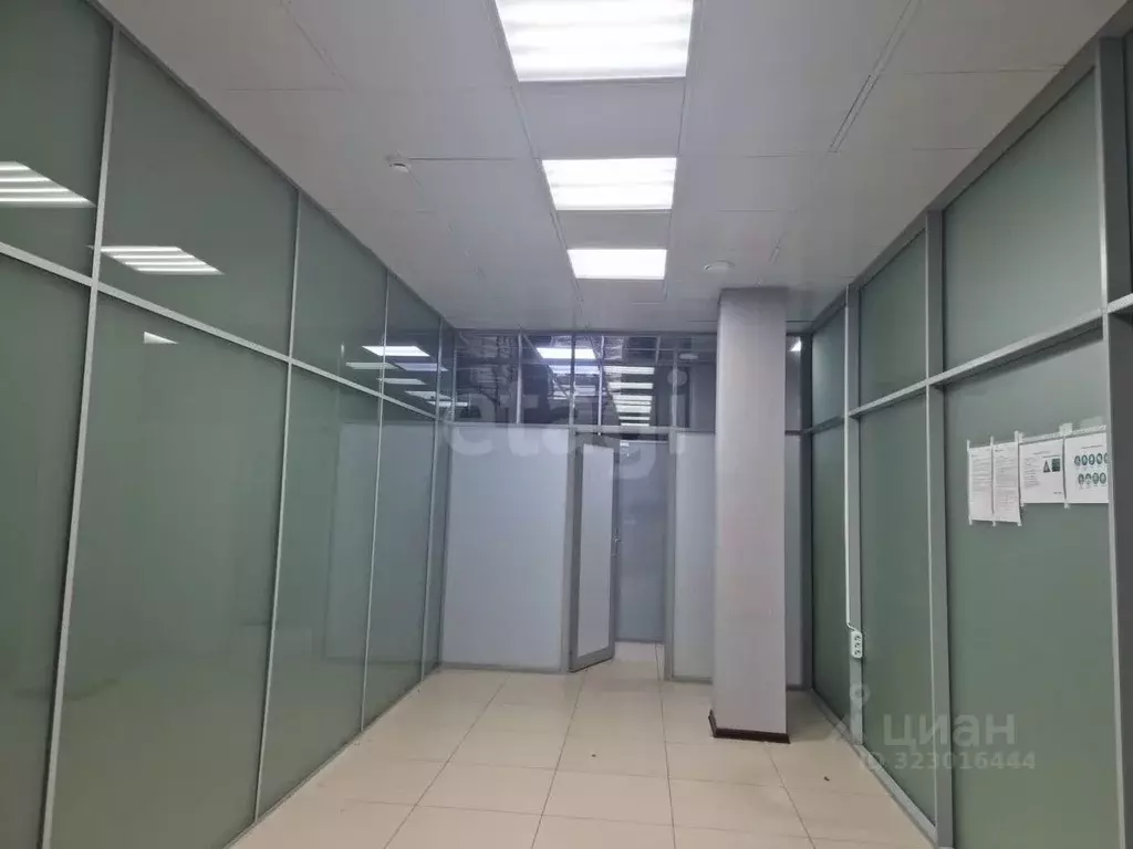 Офис в Ямало-Ненецкий АО, Новый Уренгой просп. Губкина, 14А (21 м) - Фото 2