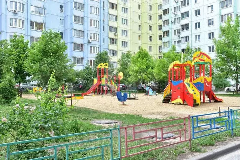 1-к. квартира, 38 м, 9/10 эт. - Фото 1