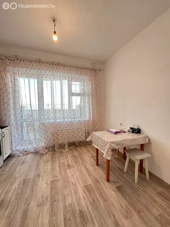 1-комнатная квартира: Якутск, улица Петра Алексеева, 72 (43 м) - Фото 1