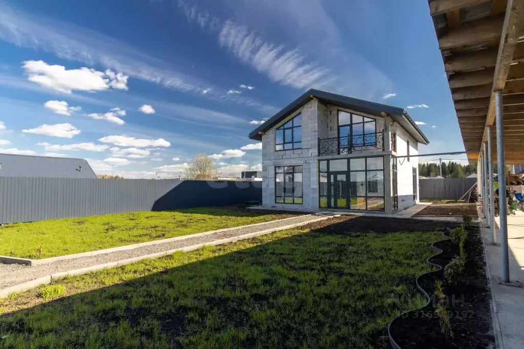 Дом в Ленинградская область, Тосненское городское поселение, Семейные ... - Фото 1