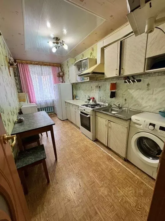 3-к кв. Удмуртия, Воткинск ул. Луначарского, 30 (65.2 м) - Фото 1