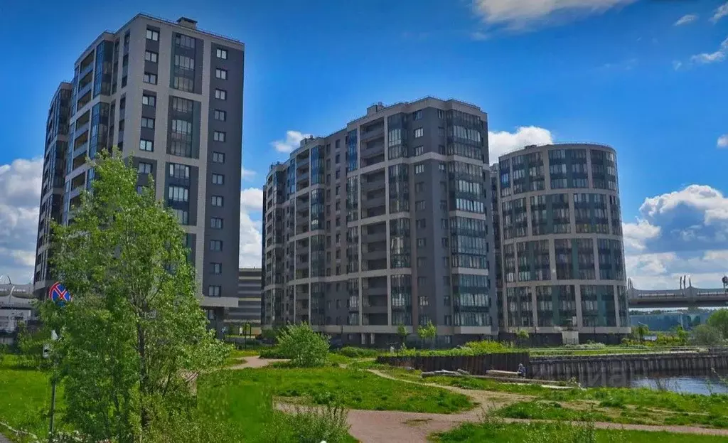 Офис в Санкт-Петербург Три Ветра жилой комплекс (1362 м) - Фото 1