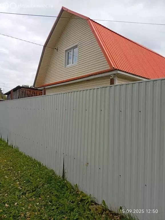 Дом в Студенец, посёлок Студенец, Клубная улица (148 м) - Фото 1