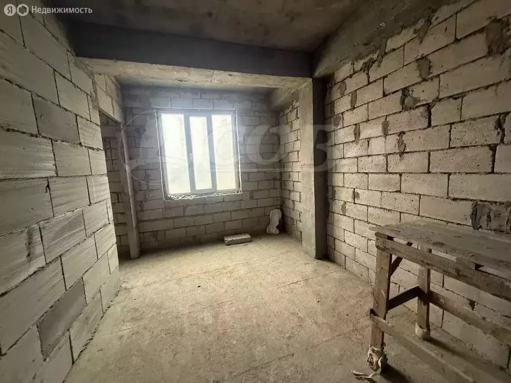 2-комнатная квартира: Махачкала, проспект Али-Гаджи Акушинского, 393 ... - Фото 1