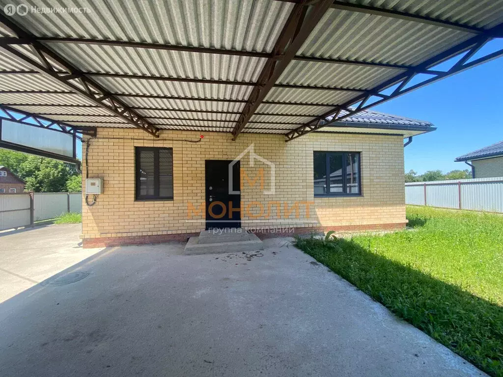 Дом в Саратовская, Шоссейная улица (80 м) - Фото 1