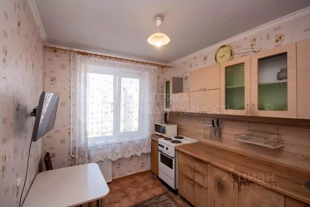 2-к кв. Тюменская область, Тюмень Заречный проезд, 10 (53.8 м) - Фото 1