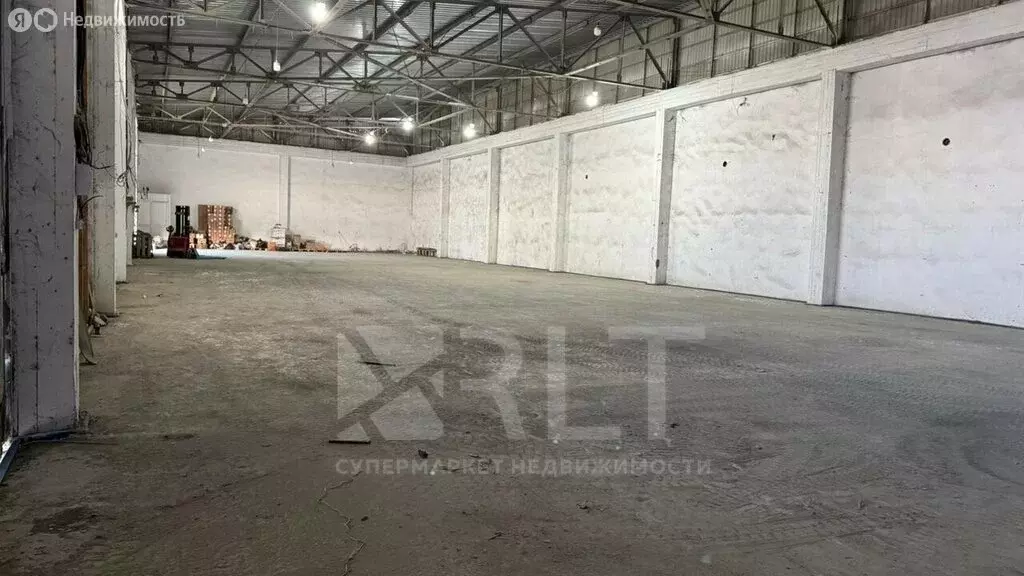 Помещение свободного назначения (700 м) - Фото 1