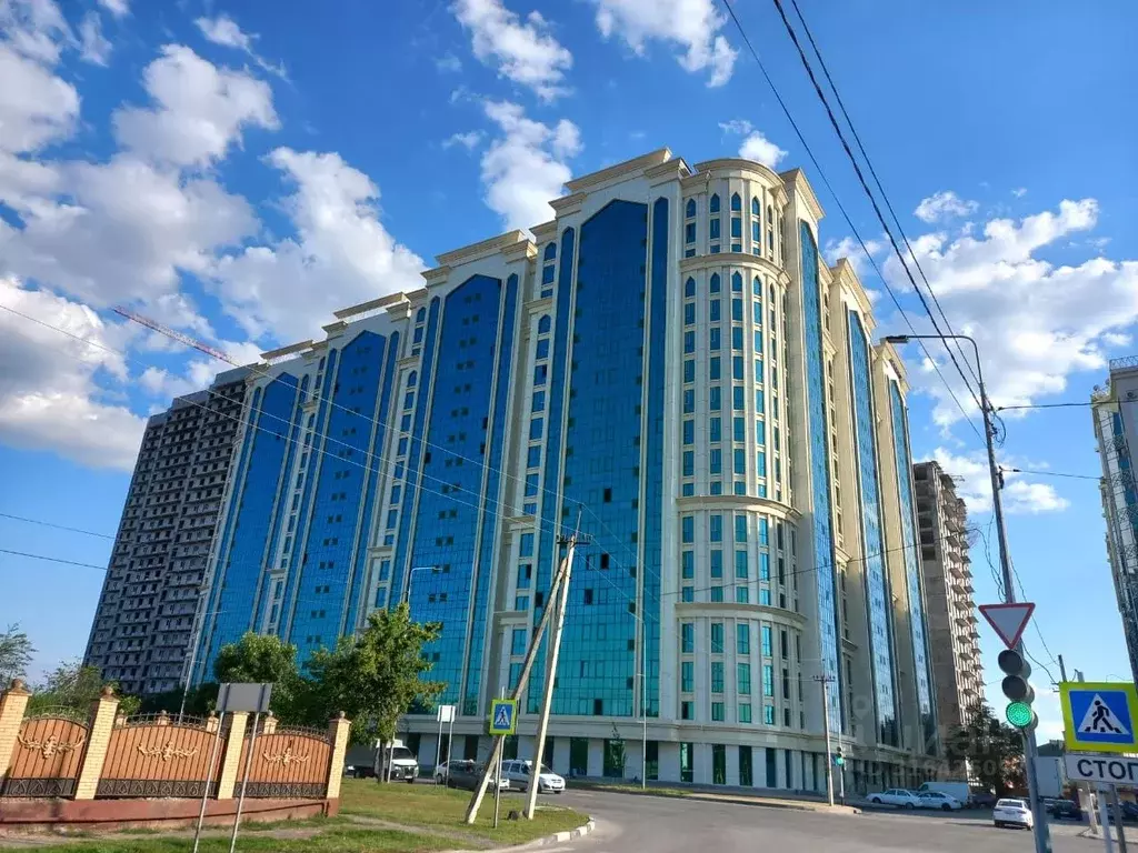 3-к кв. Чеченская республика, Грозный ул. Асланбека Шерипова, 68А ... - Фото 0