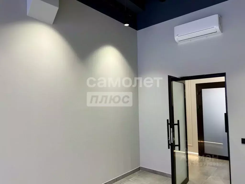 Офис в Татарстан, Казань ул. Татарстан, 20 (21 м) - Фото 2