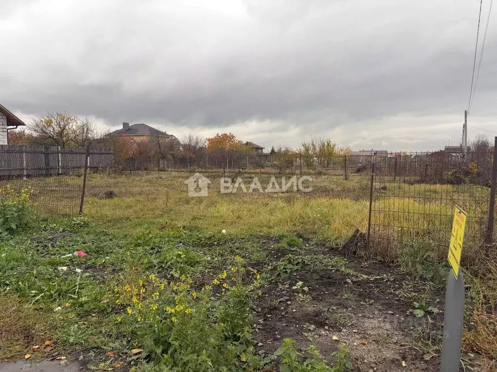 Участок в Воронежская область, Новоусманский район, пос. Отрадное ул. ... - Фото 1