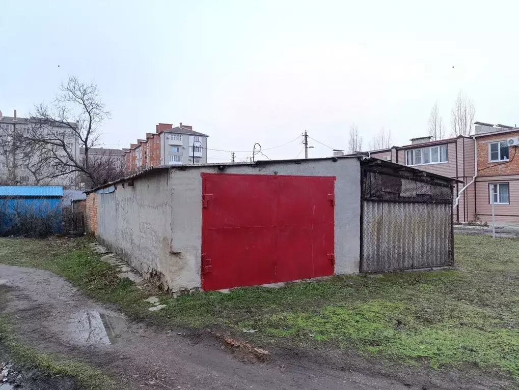 Гараж в Краснодарский край, Ейск Кирпичная ул. (20 м) - Фото 1