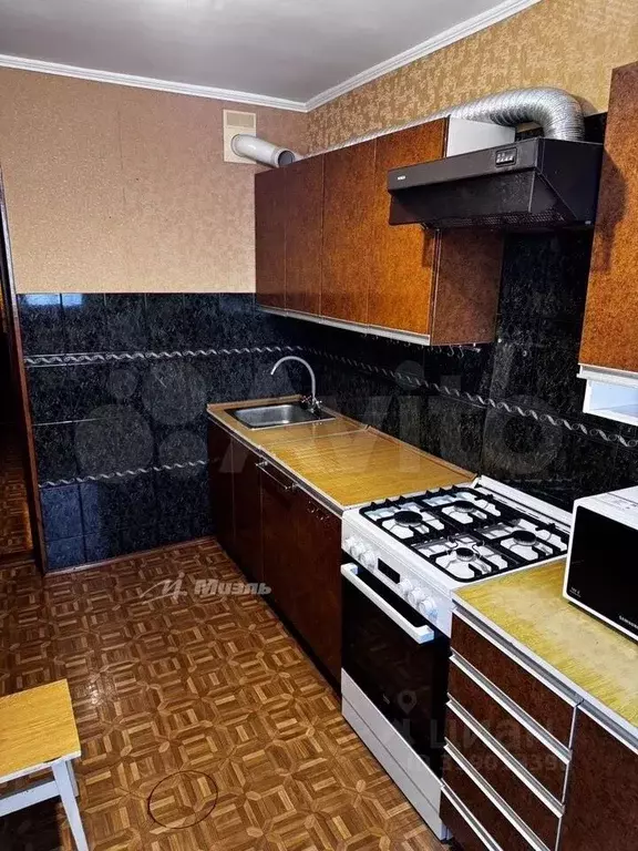 2-к кв. Севастополь ул. Астана Кесаева, 5/11 (62.3 м) - Фото 1