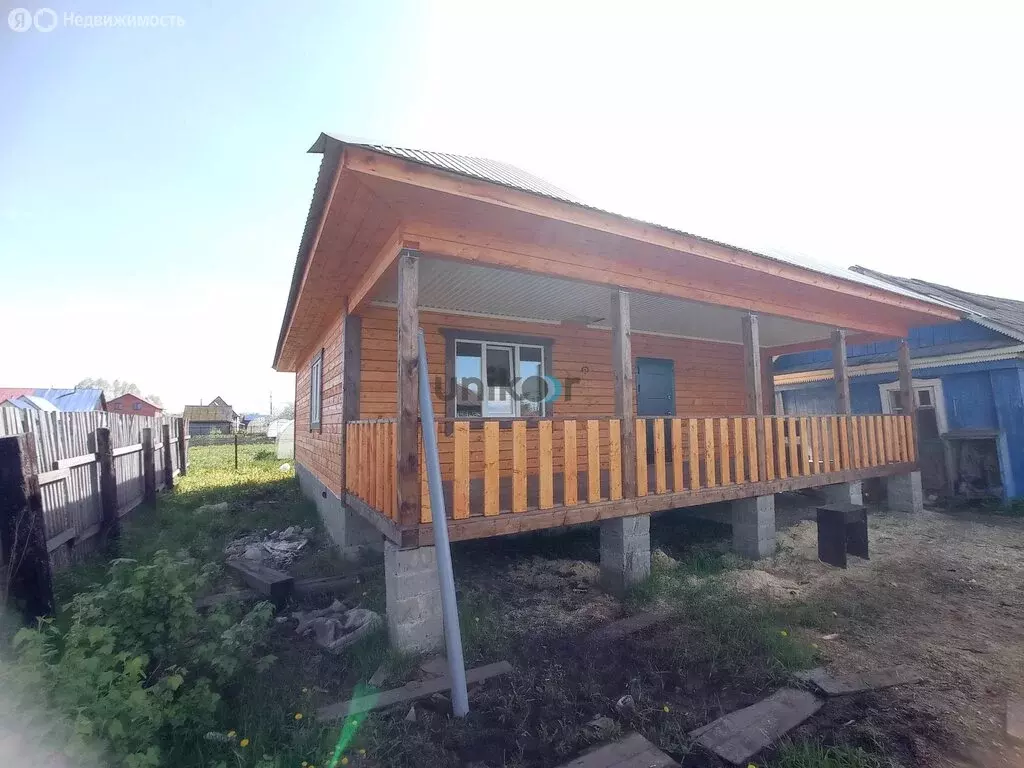 Дом в село Иглино, улица 8 Марта, 80 (160 м) - Фото 1