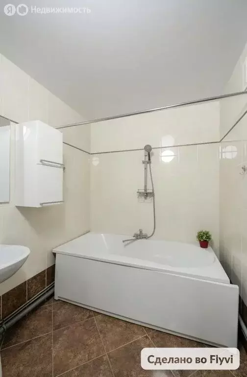 3-комнатная квартира: Иркутск, улица Лермонтова, 81/24 (102.5 м) - Фото 2