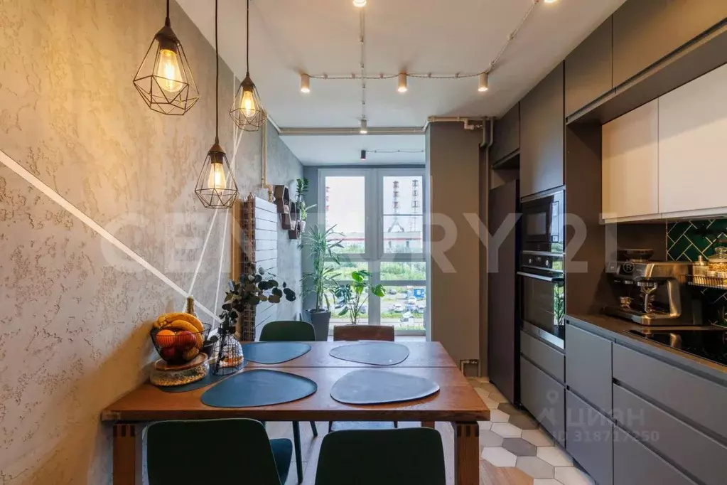 5-к кв. Санкт-Петербург ул. Маршала Казакова, 68к1 (118.8 м) - Фото 0