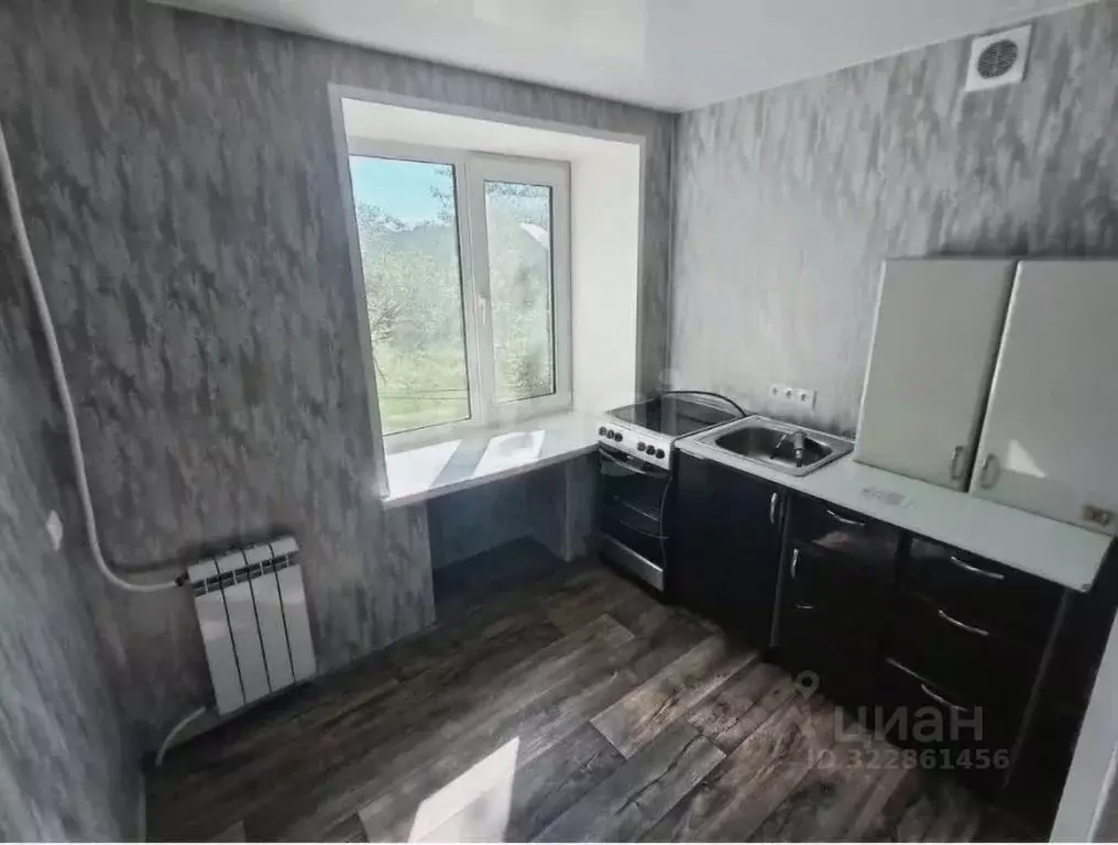 2-к кв. Хабаровский край, Советско-Гаванский район, Лососина рп ул. ... - Фото 0