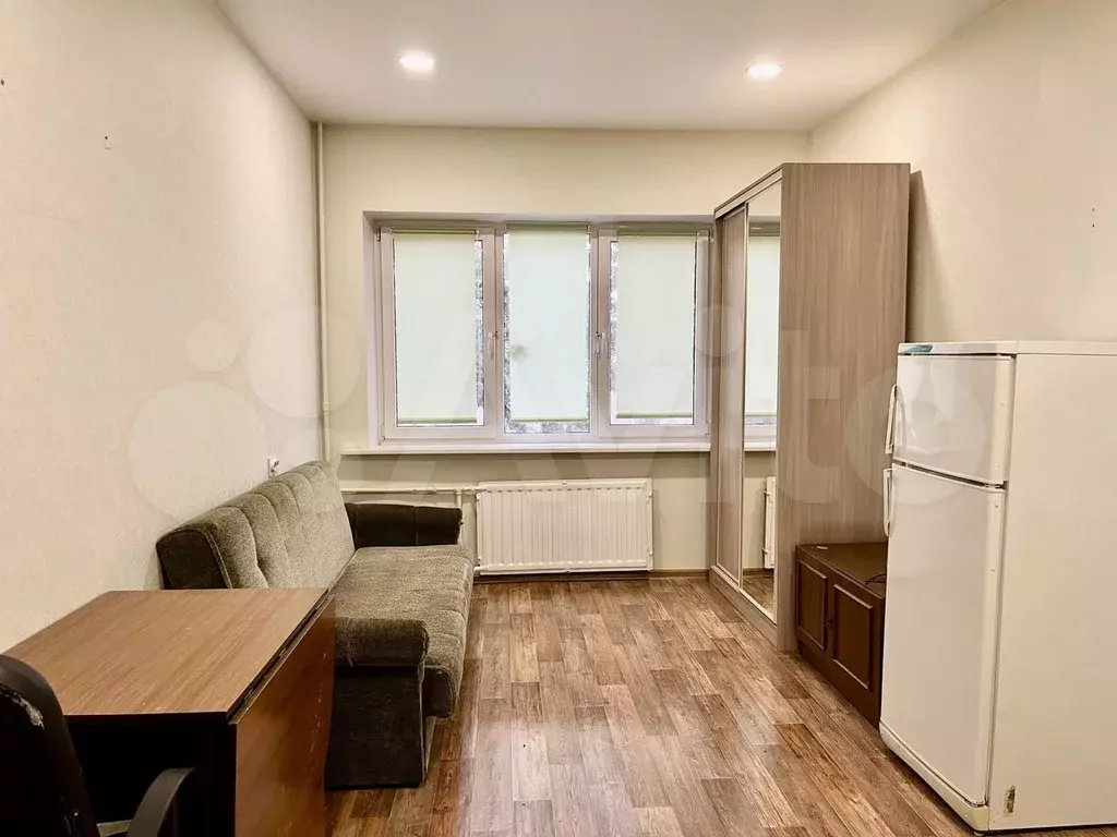 Комната 16 м в 9-к., 5/5 эт. - Фото 0