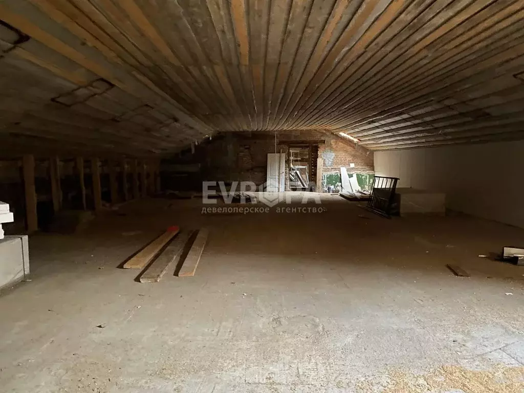 Помещение свободного назначения в Ульяновская область, Ульяновск ул. ... - Фото 1