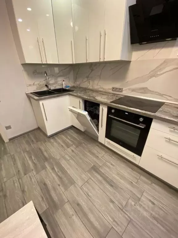 1-к кв. Московская область, Лобня Центральная ул., 4 (44.3 м) - Фото 2