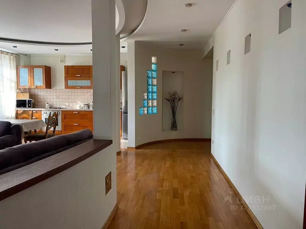 3-к кв. Татарстан, Казань ул. Галиаскара Камала, 55 (120.0 м) - Фото 2