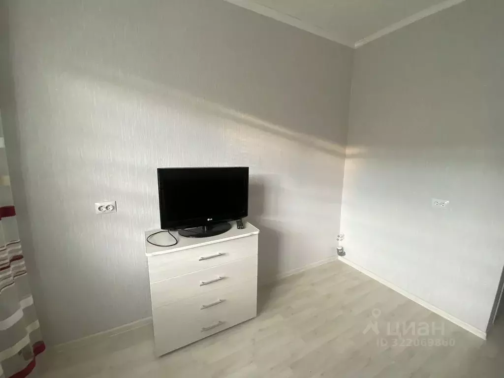 Комната Красноярский край, Красноярск ул. Шевченко, 68 (12.1 м) - Фото 1