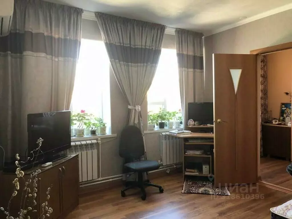 Дом в Краснодарский край, Темрюк ул. Калинина (70 м) - Фото 1