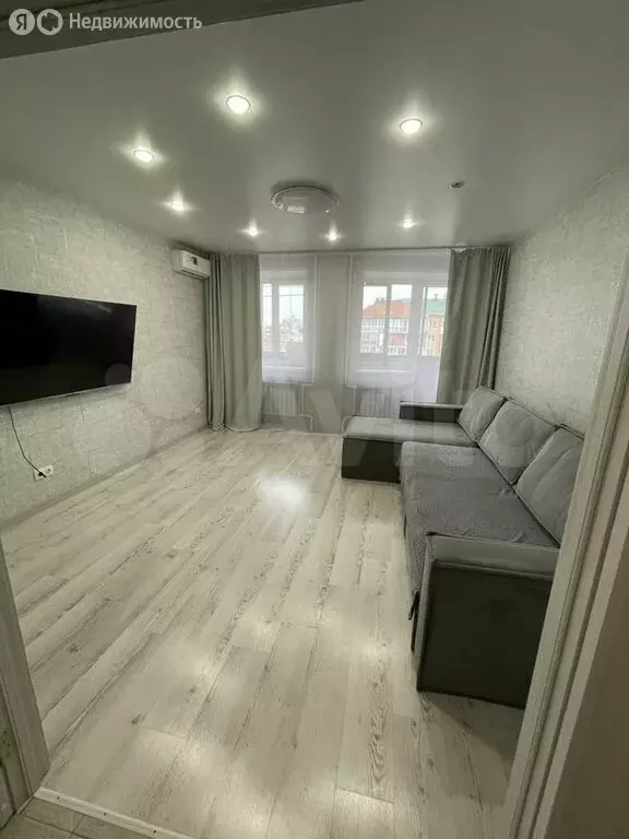 2-комнатная квартира: Абакан, улица Некрасова, 18 (66 м) - Фото 2