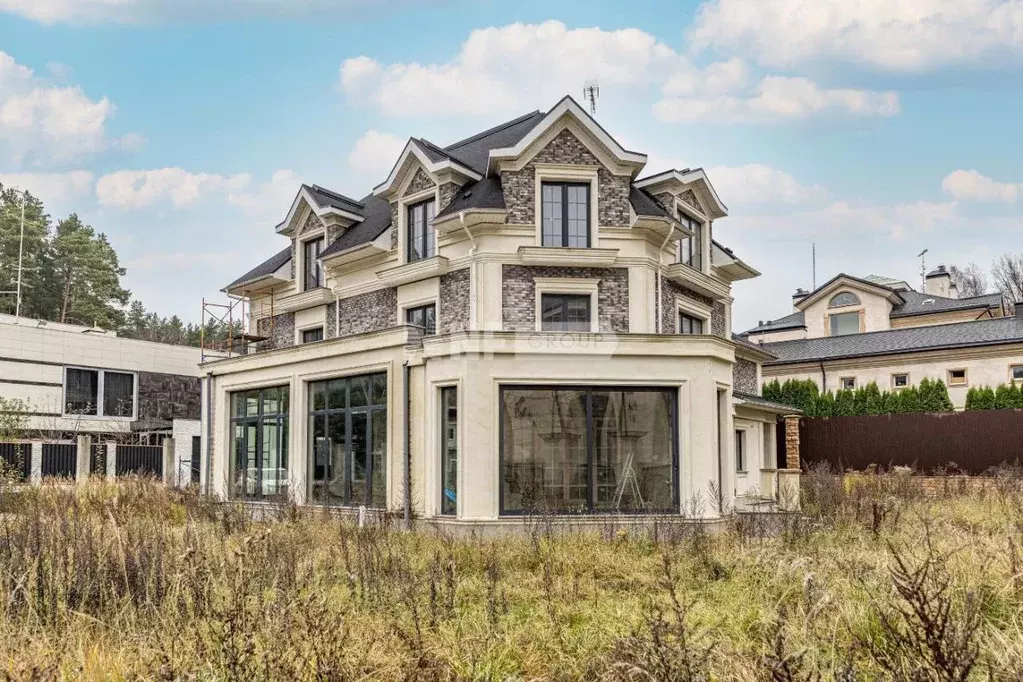 Коттедж в Московская область, Одинцовский городской округ, пос. ... - Фото 1