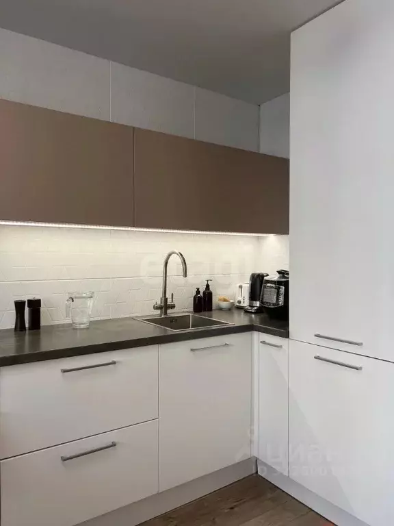 1-к кв. Тюменская область, Тюмень Кремлевская ул., 102 (38.0 м) - Фото 2