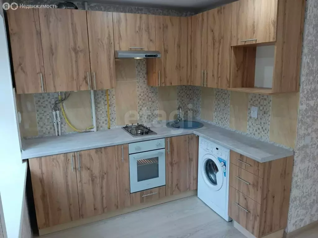 3-комнатная квартира: Узловая, Магистральная улица, 55 (43 м) - Фото 1