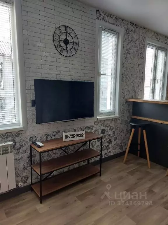 3-к кв. Краснодарский край, Сочи Светлана мкр, ул. Тургенева, 12 (46.0 ... - Фото 1