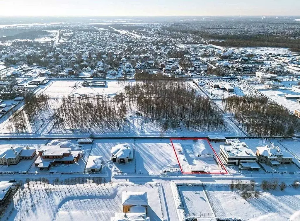Участок в Московская область, Красногорск городской округ, д. ... - Фото 2