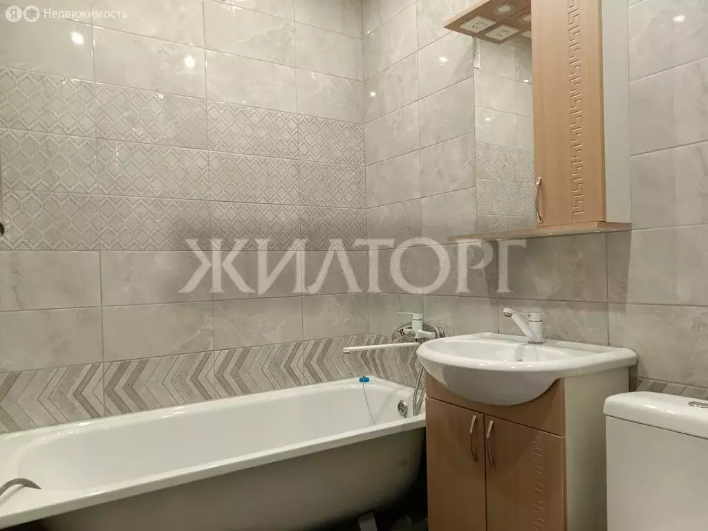 3-комнатная квартира: Орёл, улица Игнатова, 23 (58.4 м) - Фото 1