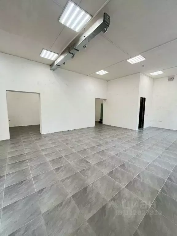 Торговая площадь в Ярославская область, Ярославль ул. Калинина, 34А ... - Фото 2