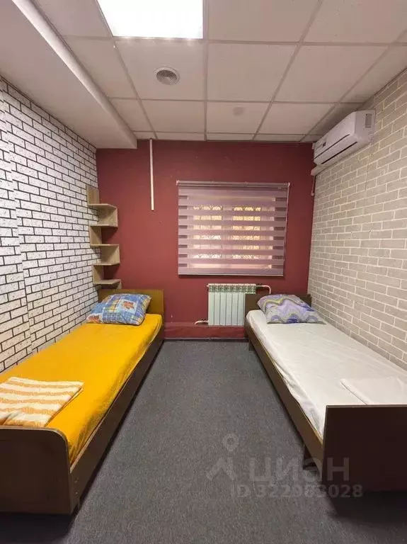 Комната Челябинская область, Челябинск просп. Ленина, 49В - Фото 1