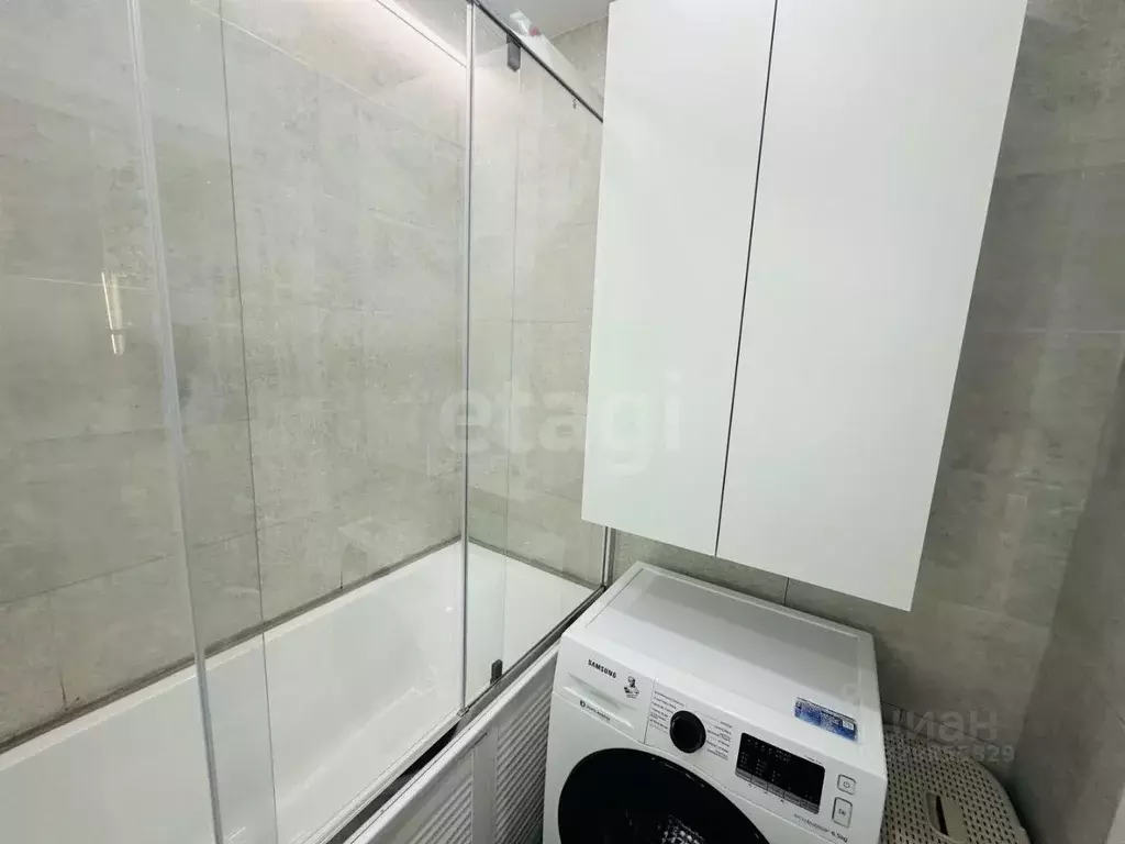 3-к кв. Татарстан, Казань ул. Айрата Арсланова, 8 (81.3 м) - Фото 1