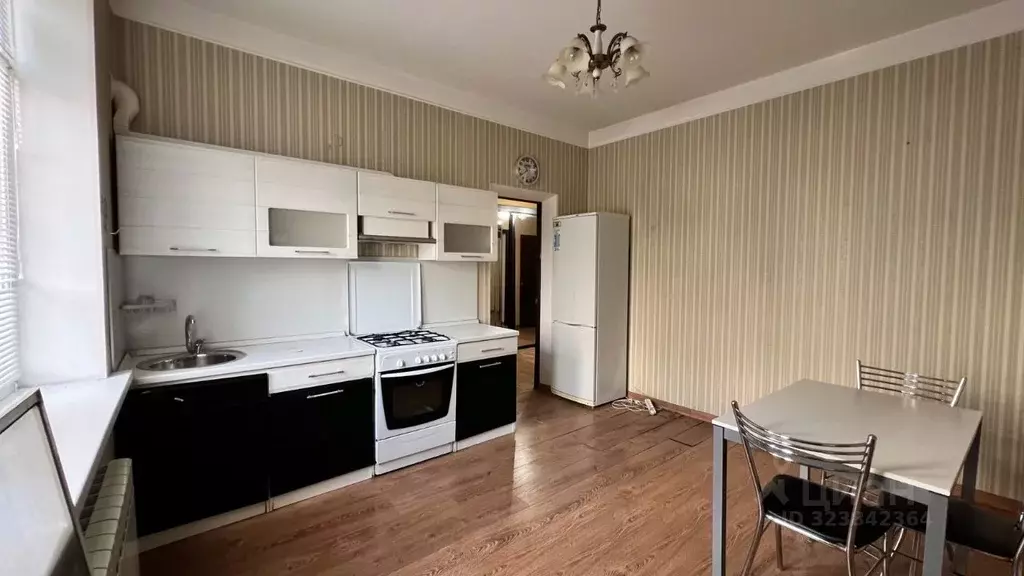 3-к кв. Дагестан, Махачкала ул. Максима Горького, 70 (93.0 м) - Фото 1