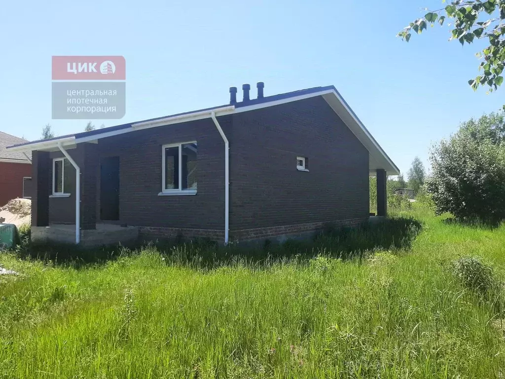 Дом в Рязанская область, Рязанский район, Вышгородское с/пос, с. ... - Фото 1