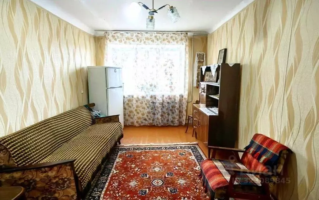 3-к кв. Омская область, Омск Чередовый мкр, ул. Радищева, 88 (61.6 м) - Фото 0