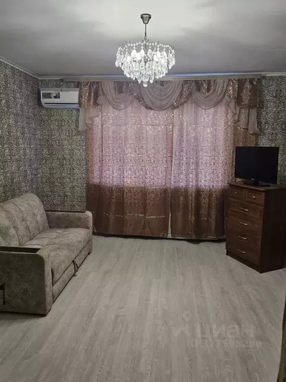 Комната Москва ул. Корнейчука, 39 (17.1 м) - Фото 0