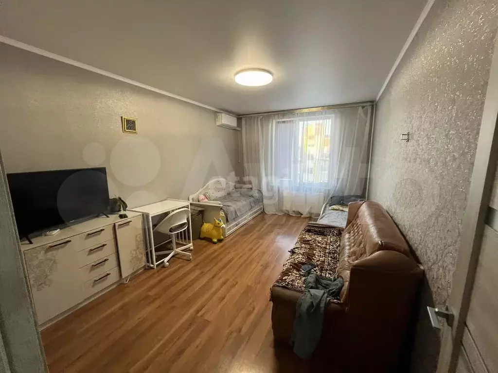 1-к. квартира, 37 м, 9/9 эт. - Фото 0
