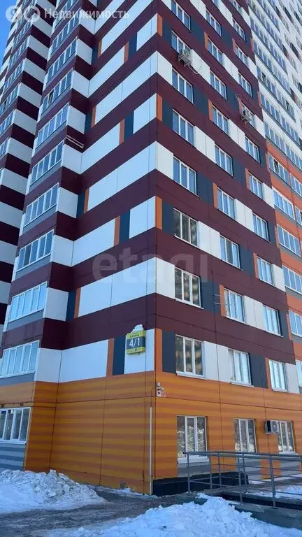 3-комнатная квартира: Оренбург, улица Юркина, 2 (71.67 м) - Фото 2