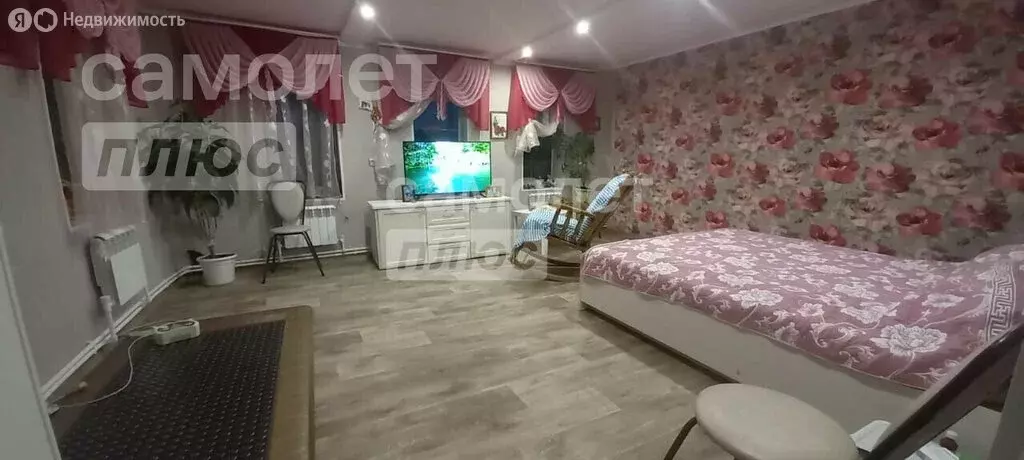 Дом в Октябрьский, микрорайон Центр (87 м) - Фото 0