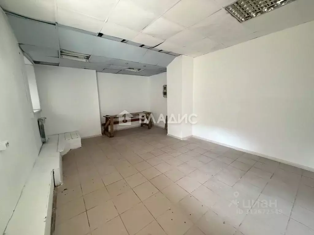 Помещение свободного назначения в Бурятия, Улан-Удэ ул. Столбовая, 54А ... - Фото 2