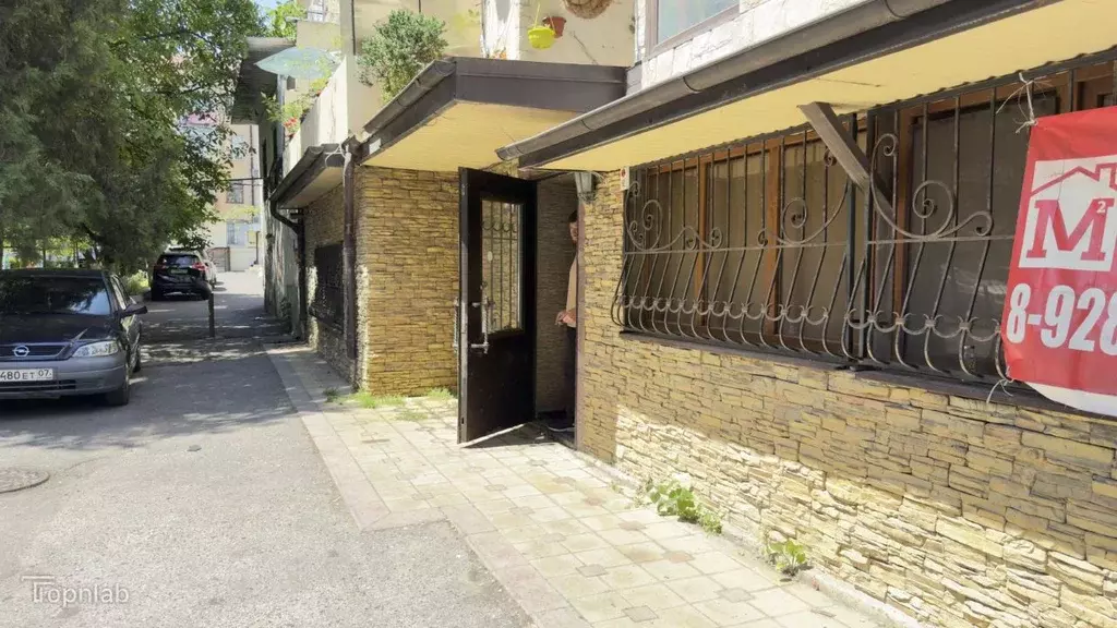 Помещение свободного назначения в Кабардино-Балкария, Нальчик просп. ... - Фото 1